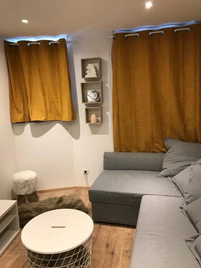 Apartment Centre